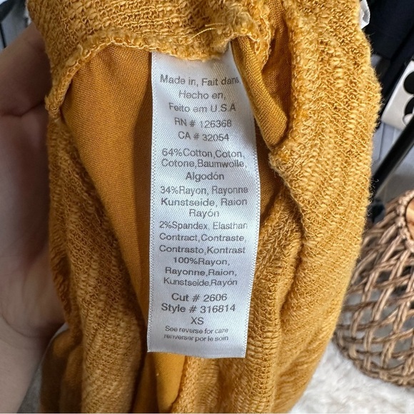 Anthropologie left of center dara knit mustard pull over long sleeve - Picture 11 of 11